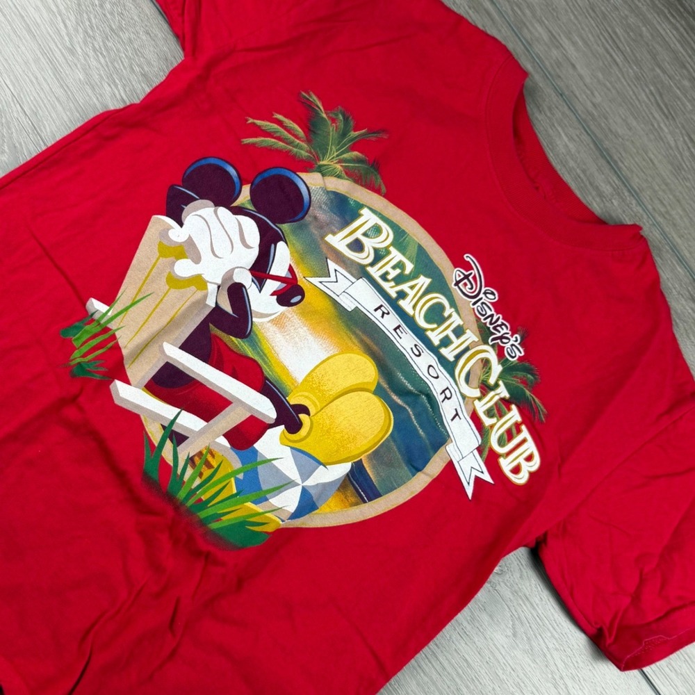 Disney Unisex T-Shirt Mickey Beach Club Resort Graphic Red Large